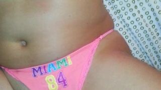 Miami Bitch Enjoys Spunk After Sex