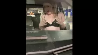 Real Tinder date (63) - Amatuer flashing titties in public