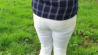 ⭐ White Jeans Peeing Mix Of. how Stained can I make Them? ;)