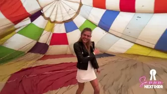 Sammmnextdoor Date Night #05 - Passionate sunrise sex (she licks) over pyramids in an air balloon