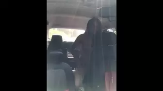 I love having sex with unknown people and this time he was the lord of my uber service