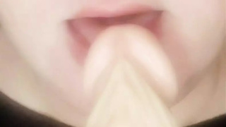 Horny milf oral sex dildo