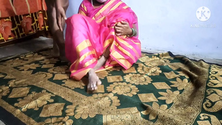 Indian bitch in pink saree hard fucking