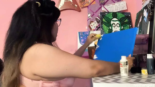 Art teacher paints naked