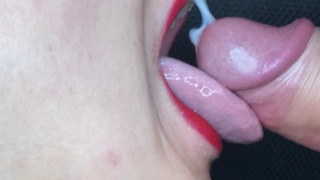 CLOSE UP: BEST Milking Mouth for a FAN ROD! Swallowing ROD!