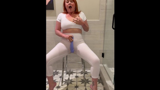 Pissed My Yoga Pants and Masturbated and Came HARD