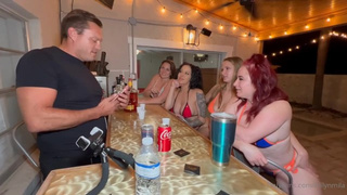 Sleazy Florida Swinger Couples Have Orgy At A Public Tiki Bar !