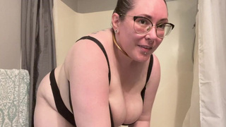 BIG BEAUTIFUL WOMAN Stripping Before Shower