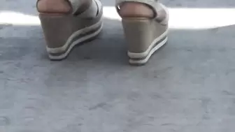 Candid feet heels plataform beauty milf