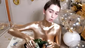 Cam Girls - Cute teen in gold body paint