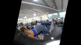 Candid sexy fit blonde perfect booty in blue spandex at gym