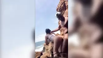 Amatuer inter-racial lovers screw at the public beach - Pure